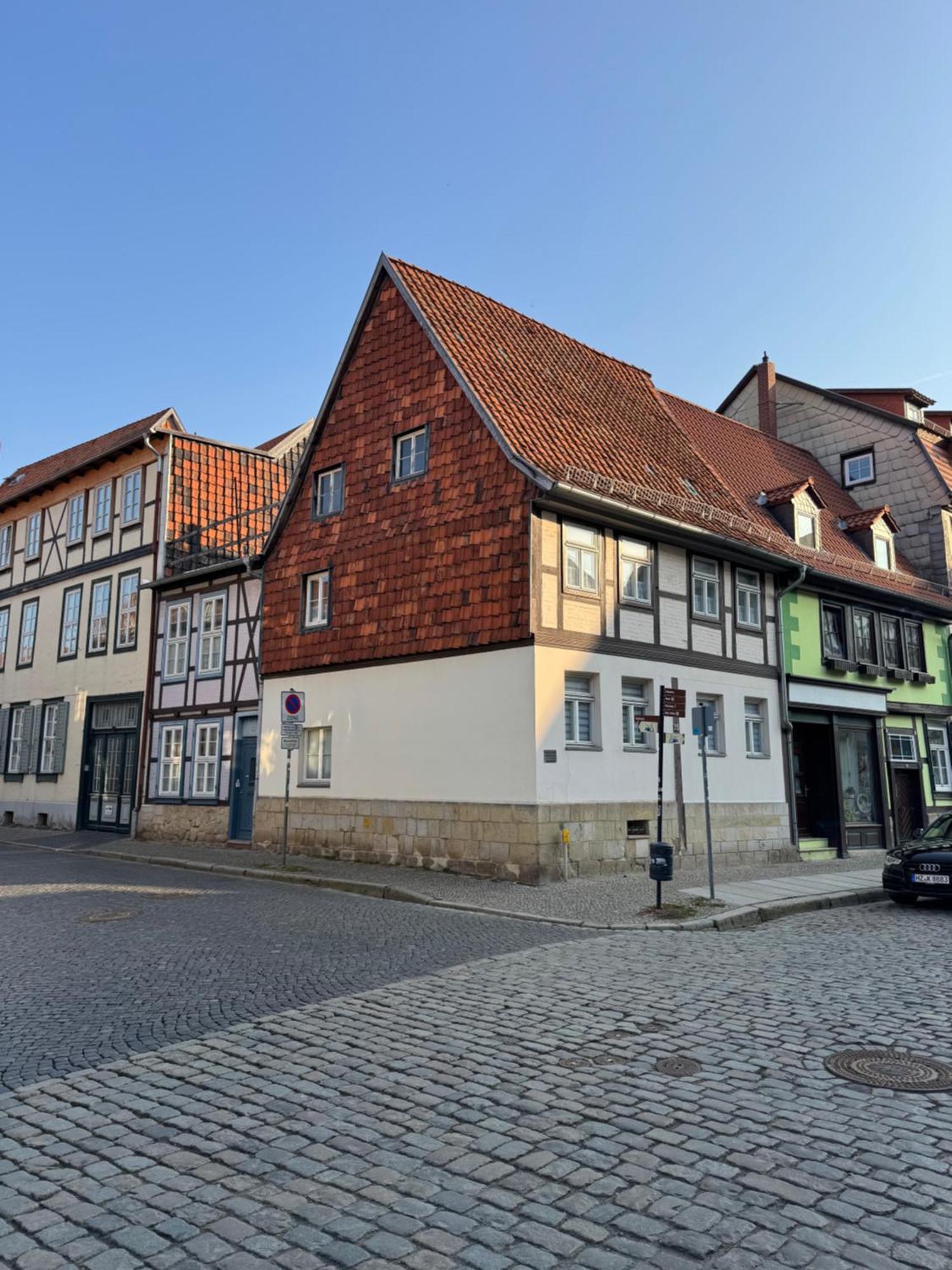Himmel & Hoelle Poelkenstrasse เควดลินบวร์ก ภายนอก รูปภาพ